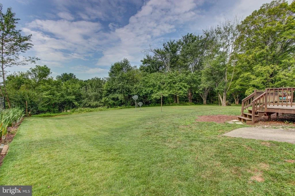 Photo of 16000 SCHAEFFER ROAD