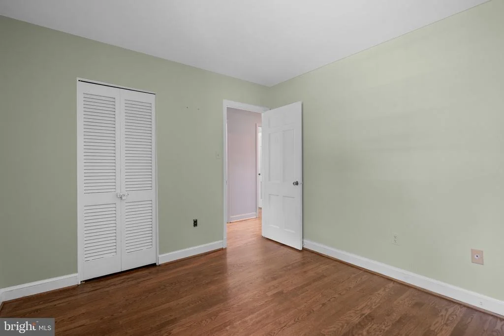 Photo of 3717 KING WILLIAM DRIVE
