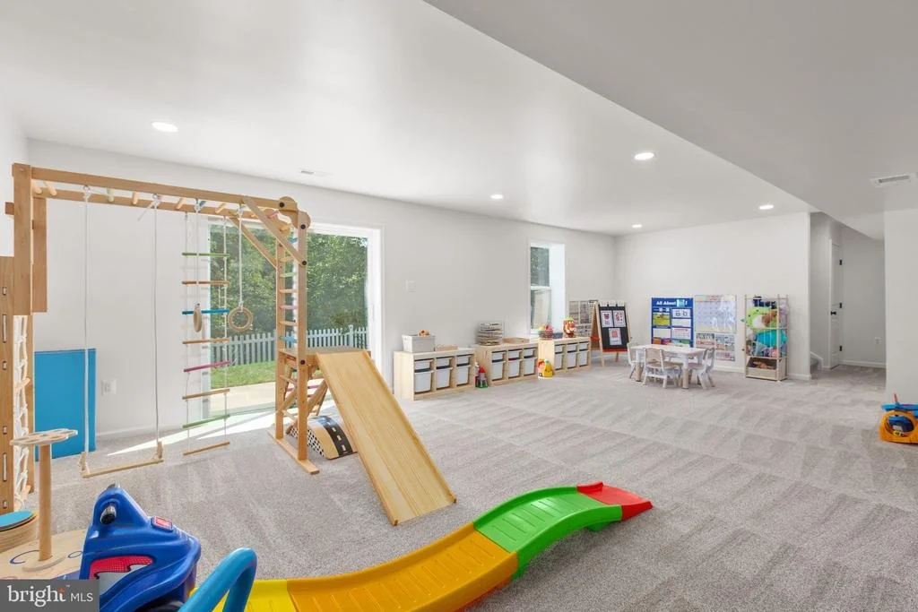 Photo of 725 ELECTRIC AVENUE