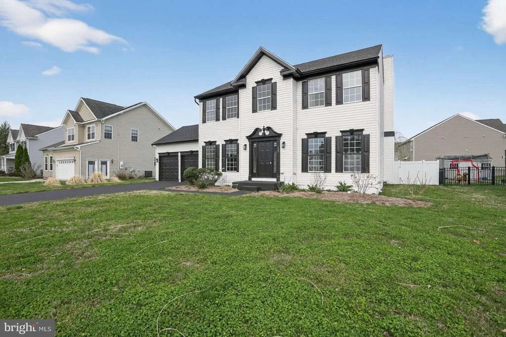 Photo of 105 MAKO DRIVE