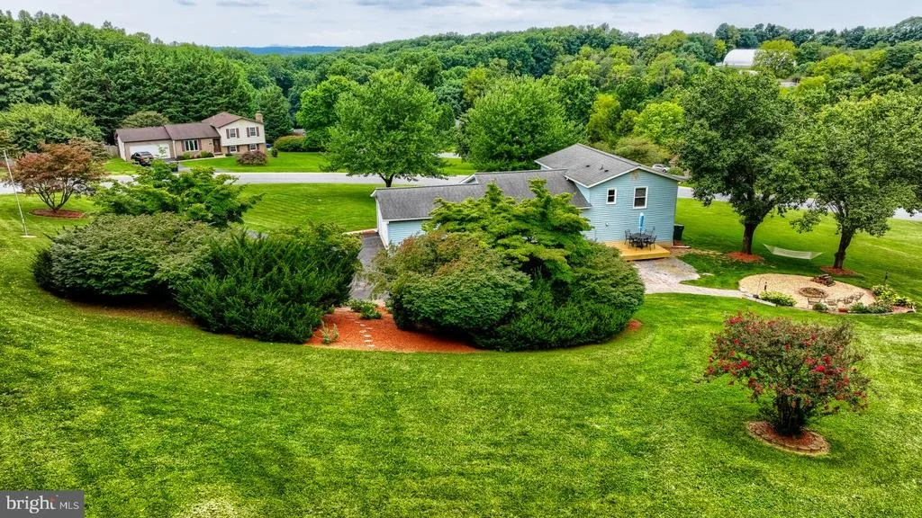 Photo of 5350 POMMEL DRIVE