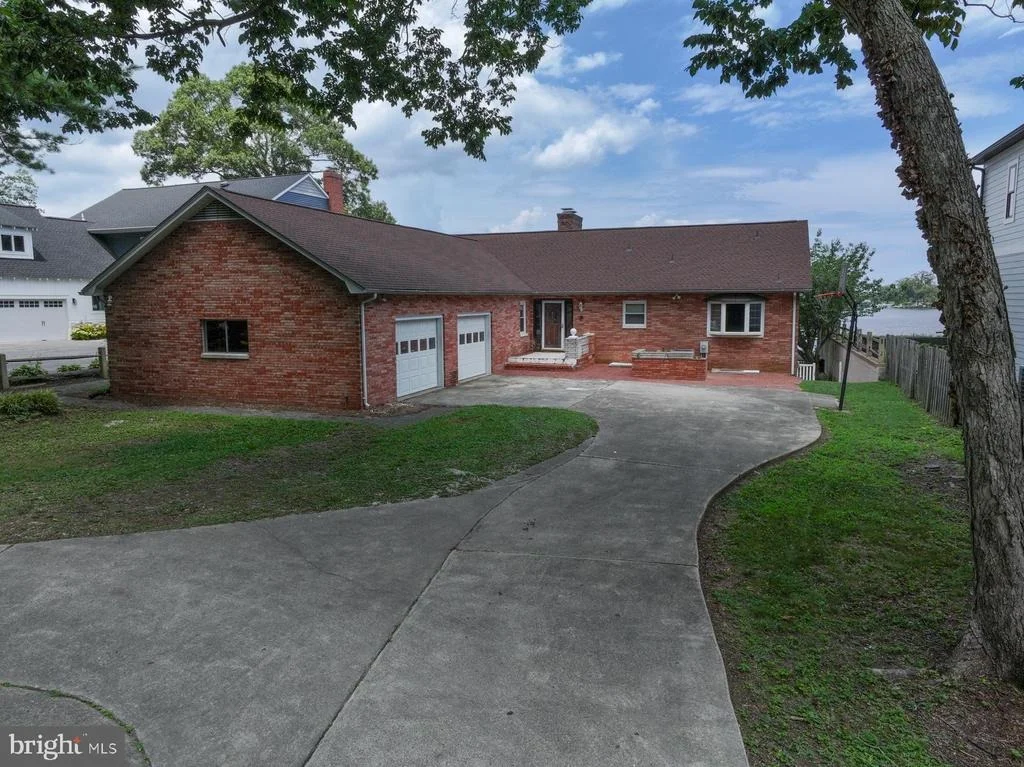 Photo of 1098 MAGOTHY CIRCLE