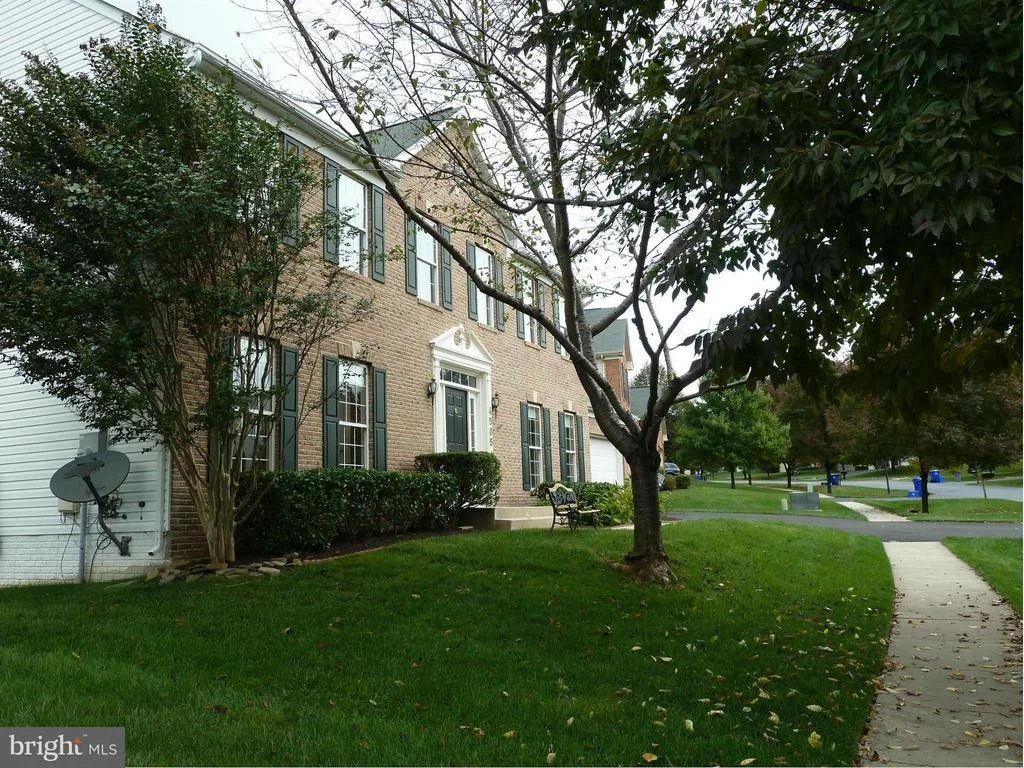 Photo of 4505 WINDING OAK DRIVE