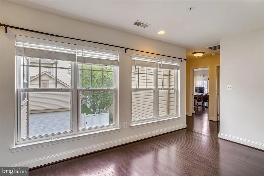 Photo of 23621 SUGAR VIEW DRIVE