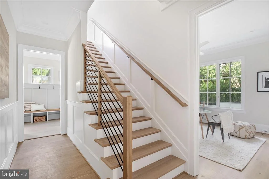 Photo of 1800 MONZA ROAD
