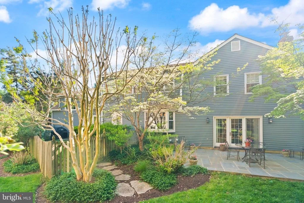 Photo of 6354 CHOWNING PLACE