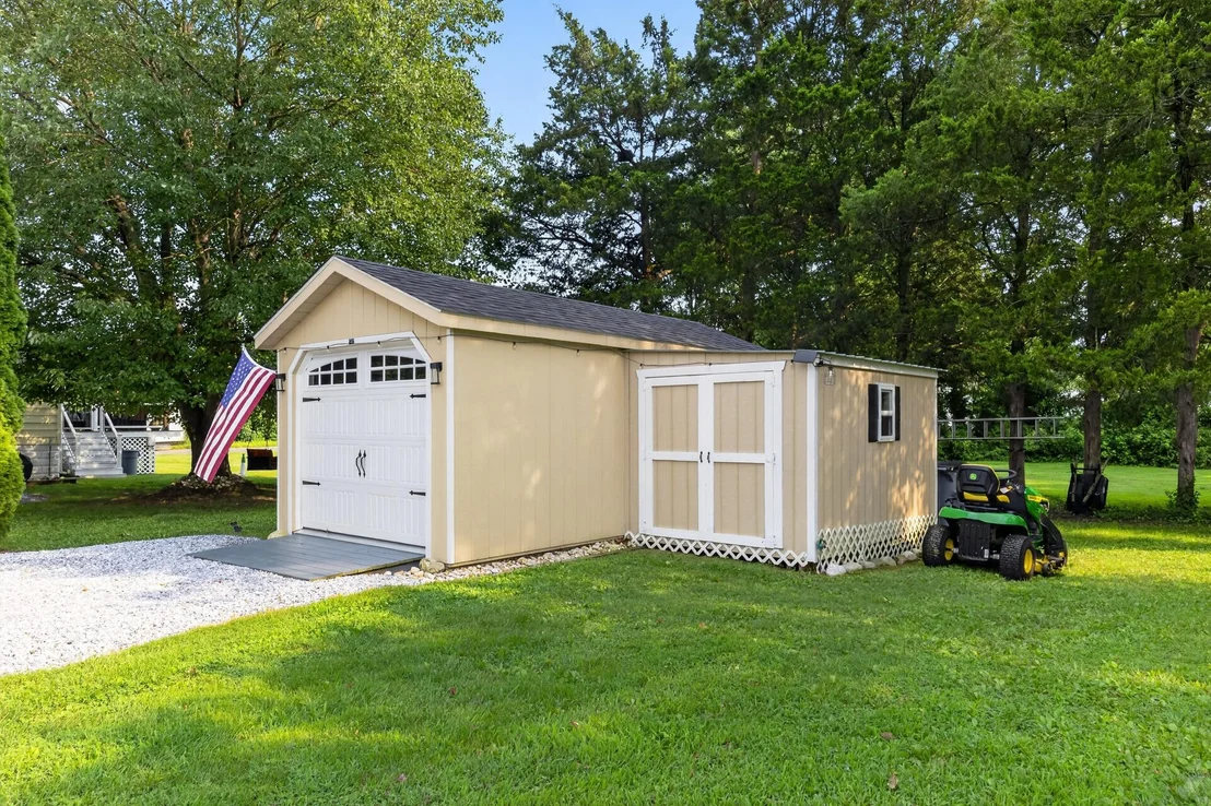 Photo of 319 N HOOK ROAD