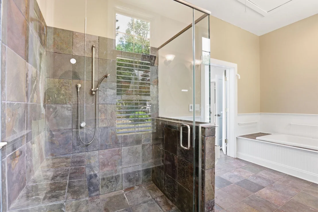 Photo of 5865 DEALE BEACH ROAD