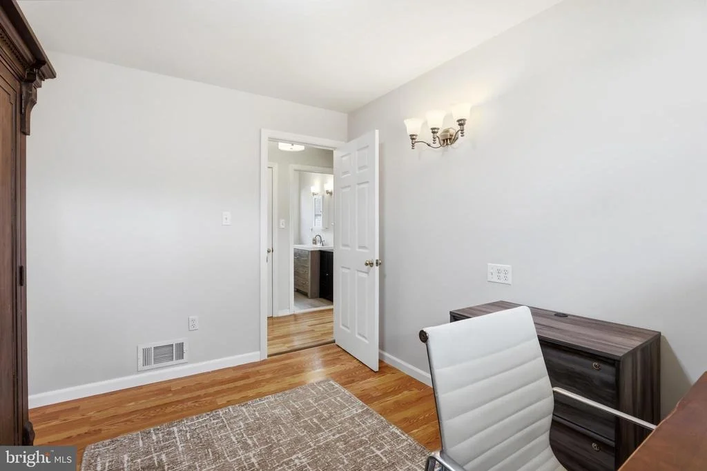 Photo of 16100 MALCOLM DRIVE