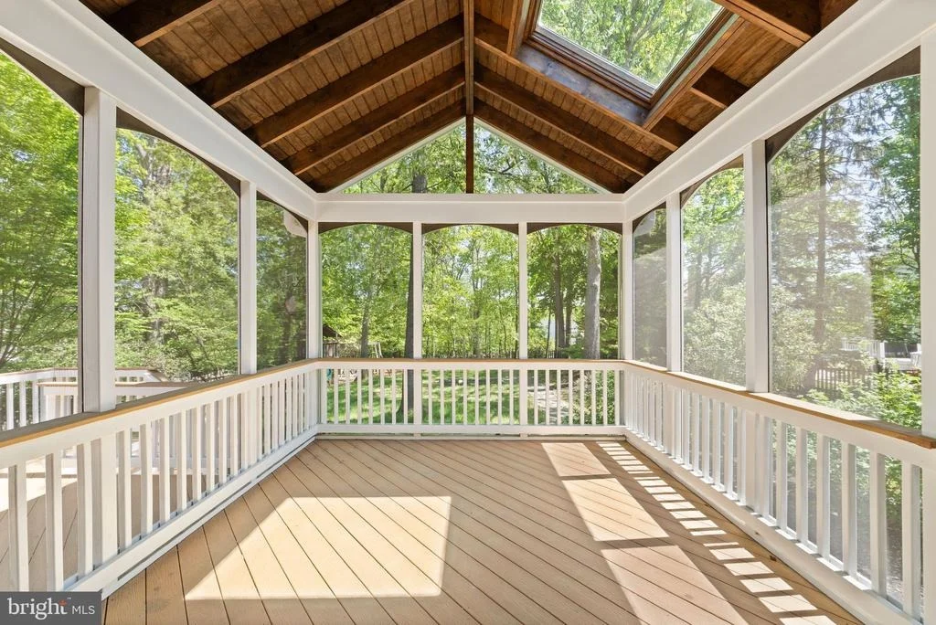 Photo of 817 KENNETH PLACE SE