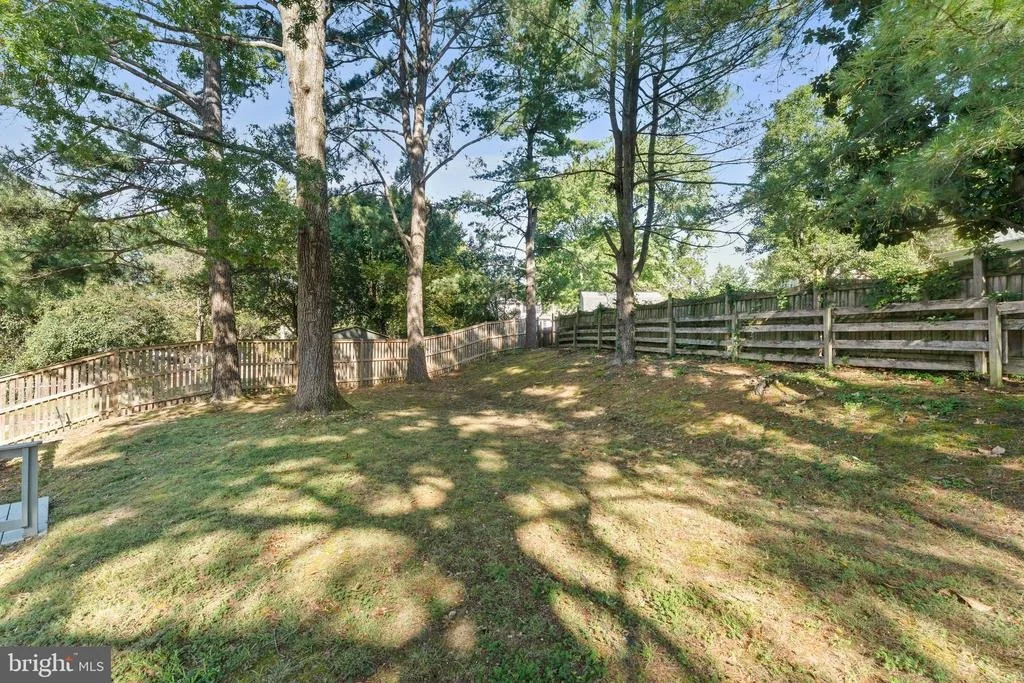 Photo of 4 TROTTER CIRCLE