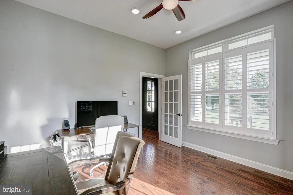 Photo of 1233 BUNKER HILL ROAD