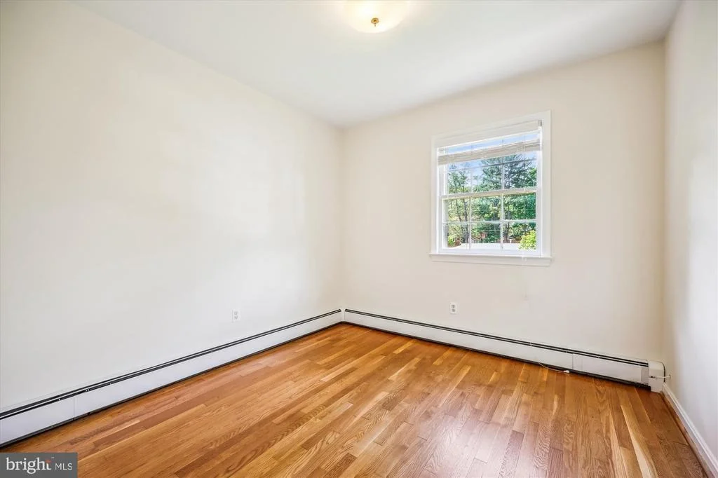 Photo of 1029 TRACY DRIVE