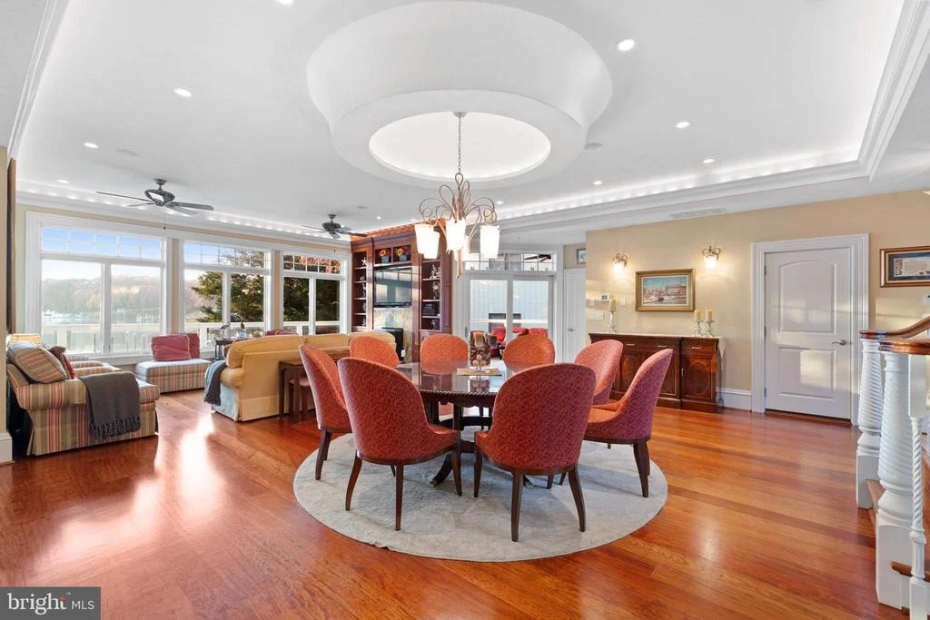 Photo of 206 HARBOR DRIVE