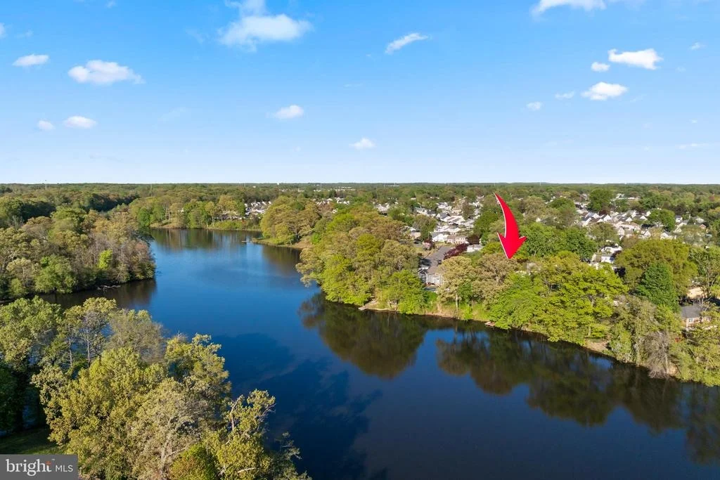 Photo of 4 LAKEVIEW DRIVE