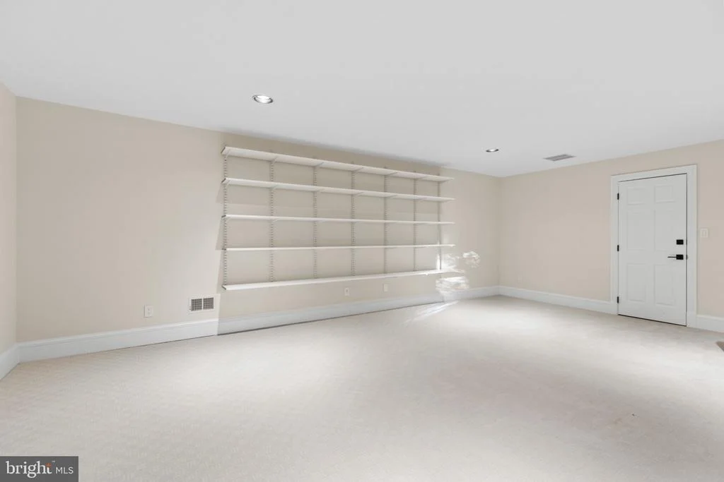 Photo of 3137 BLENDON ROAD