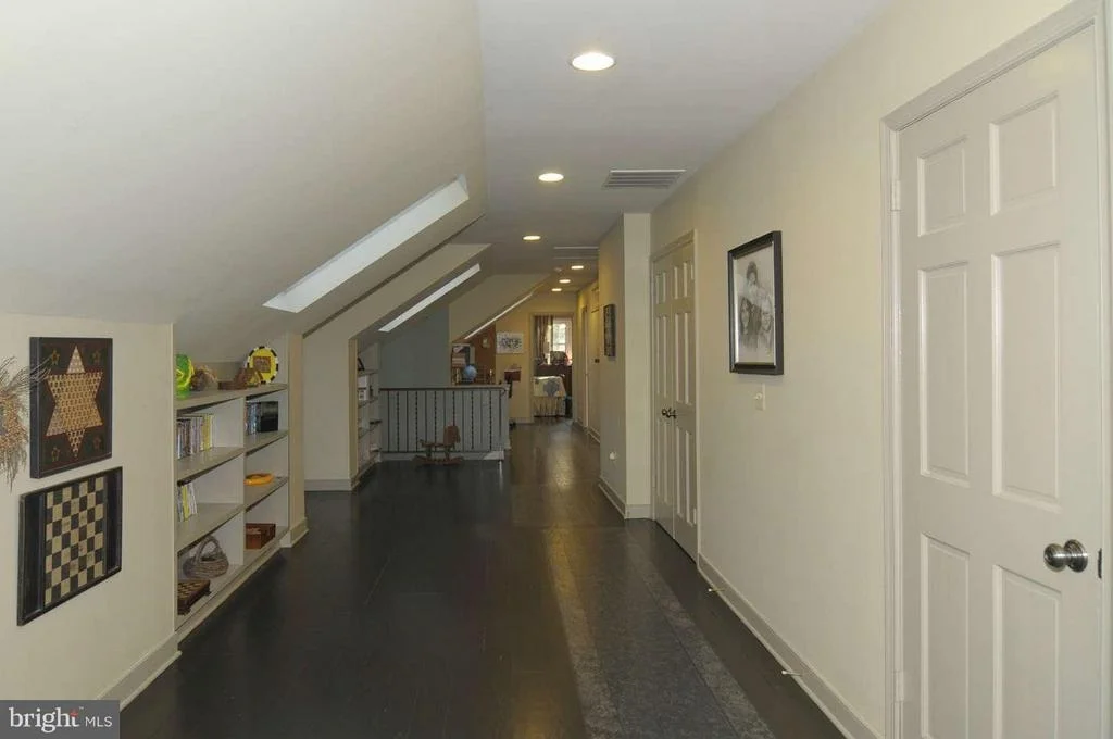 Photo of 1126 PARRS RIDGE DRIVE