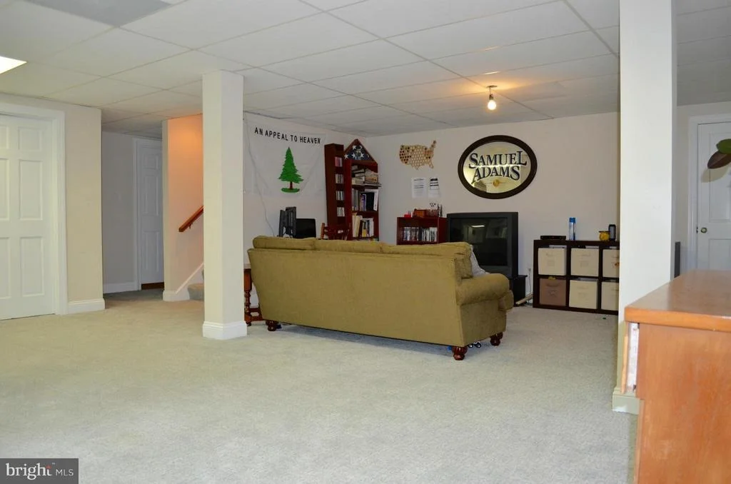 Photo of 2050 N PLANTATION DRIVE