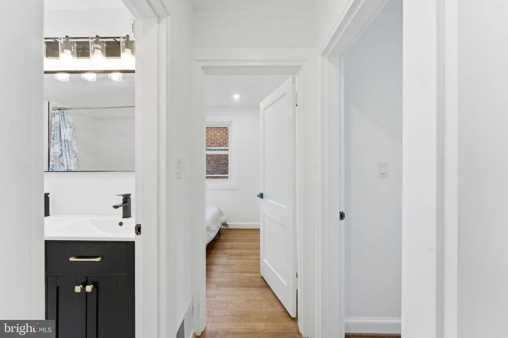 Photo of 4243 HILDRETH STREET SE