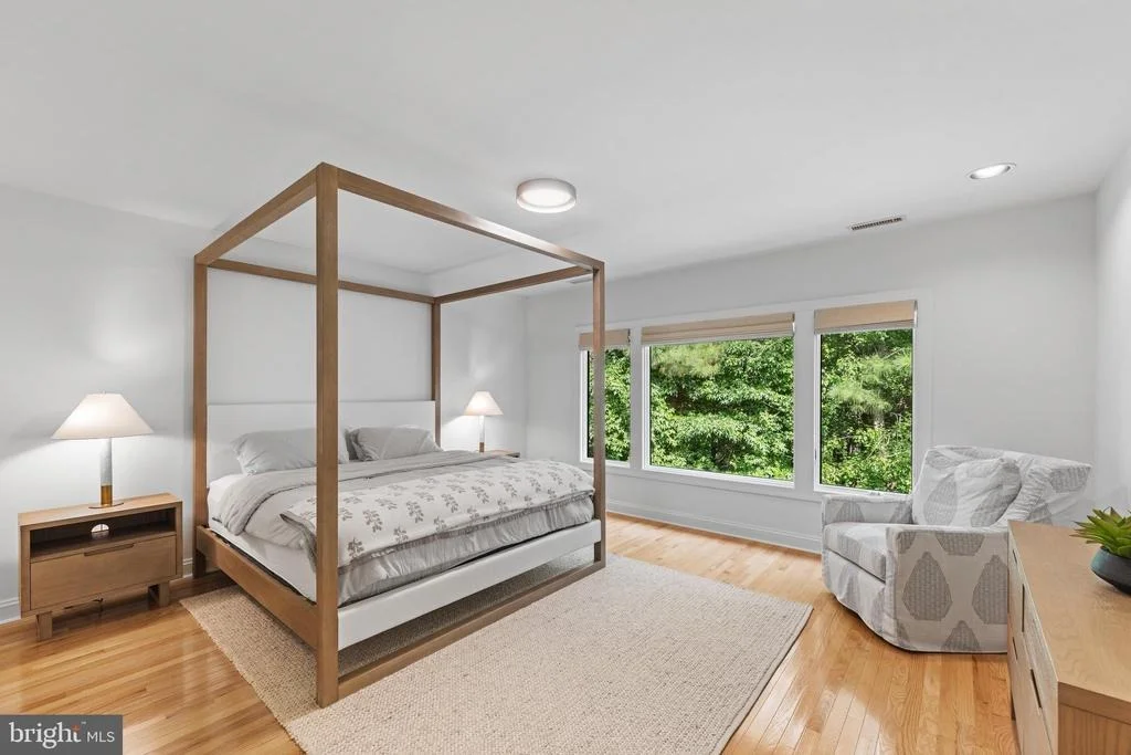 Photo of 123 GLADE CIRCLE W