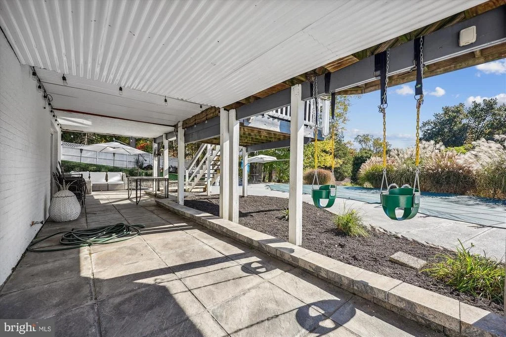 Photo of 14937 WELLWOOD ROAD