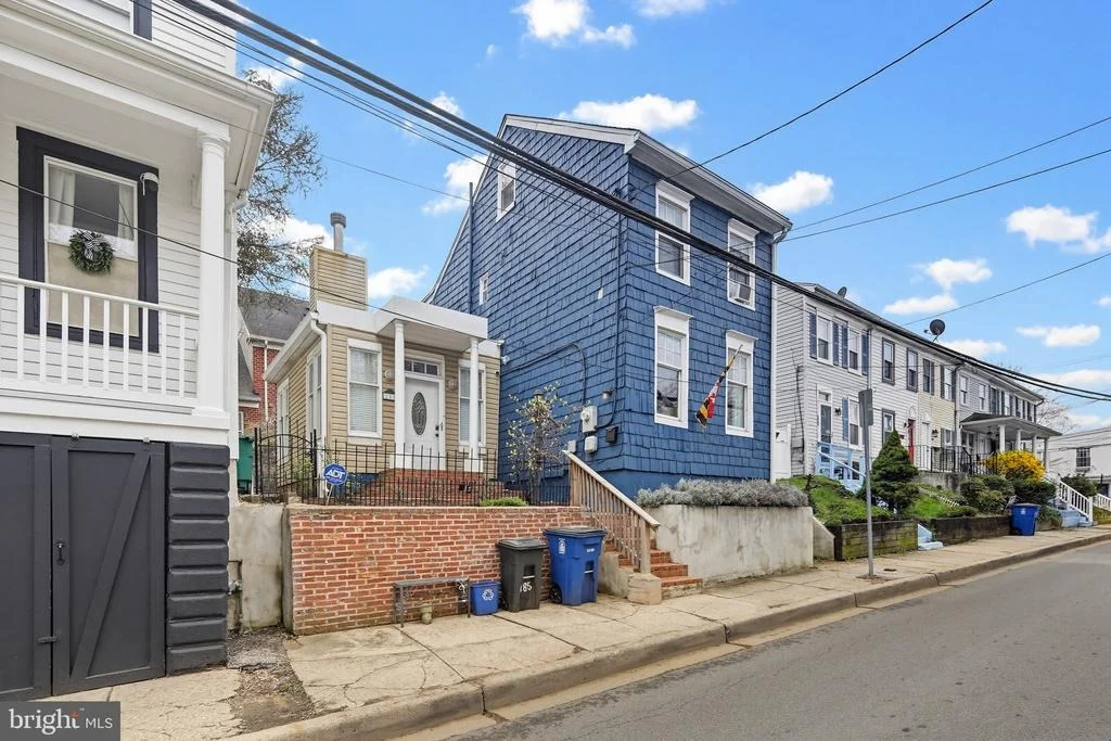 Photo of 185 CLAY STREET