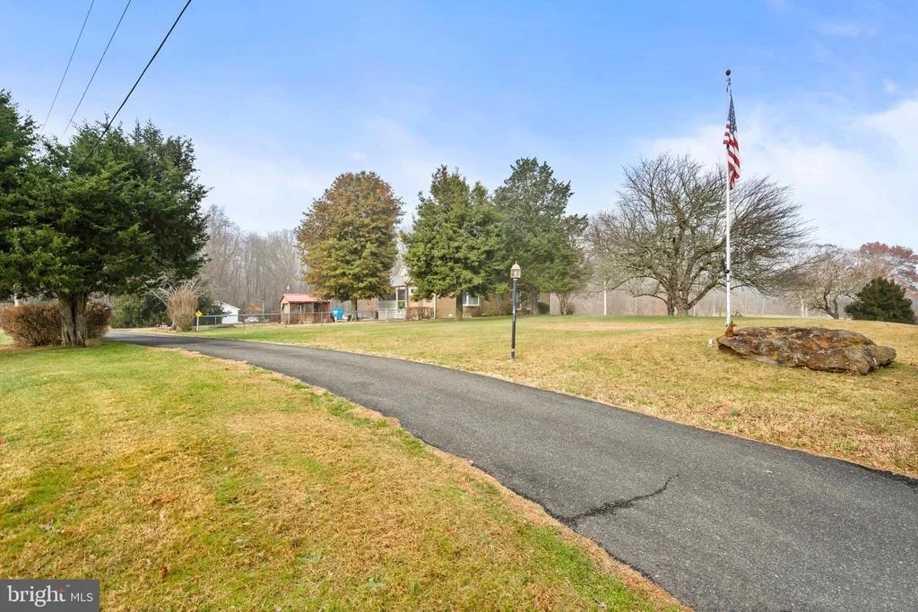 Photo of 21809 AQUASCO ROAD
