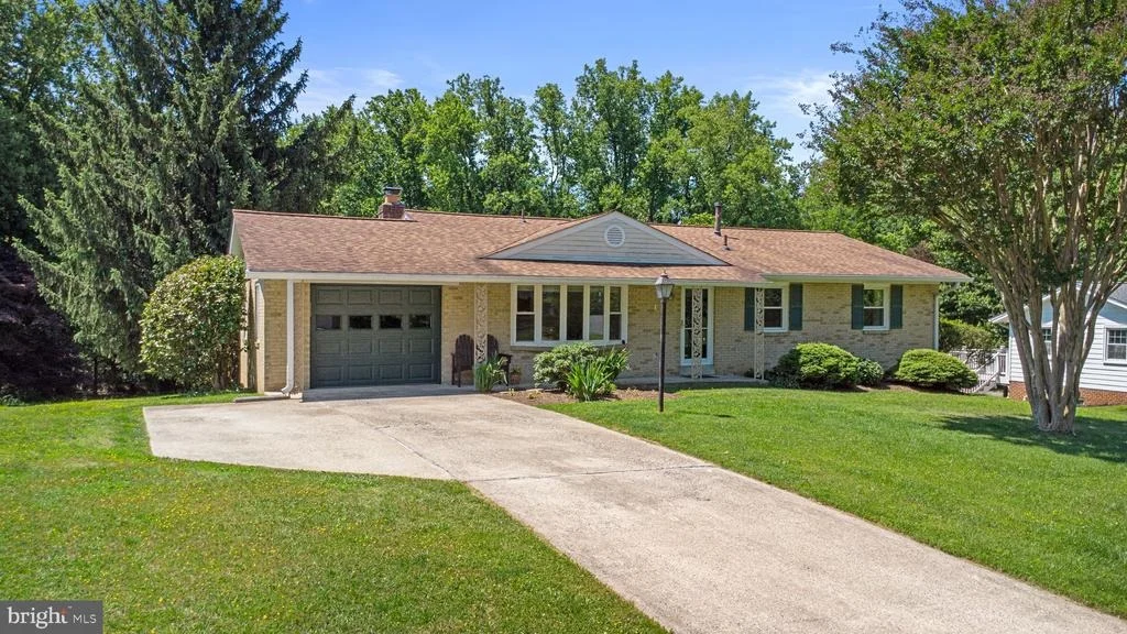 Photo of 9008 EDGEWOOD DRIVE