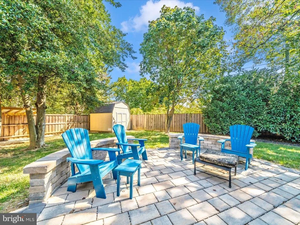 Photo of 903 MERCER PLACE