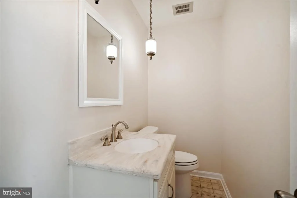 Photo of 14120 BEECHVUE LANE