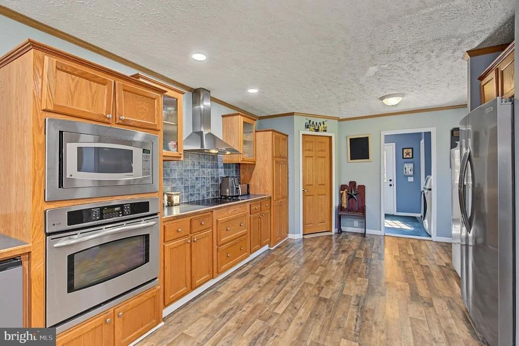 Photo of 111 HIGH VIEW ROAD