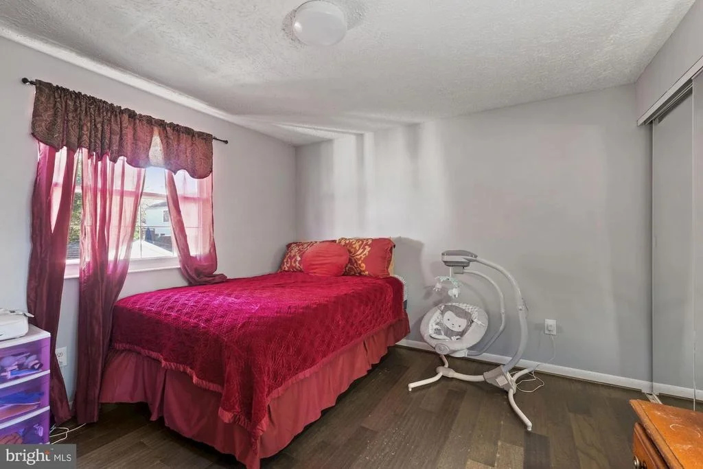 Photo of 6794 SINGLETREE COURT