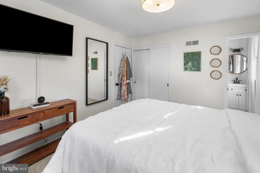 Photo of 3406 RIPPLE ROAD
