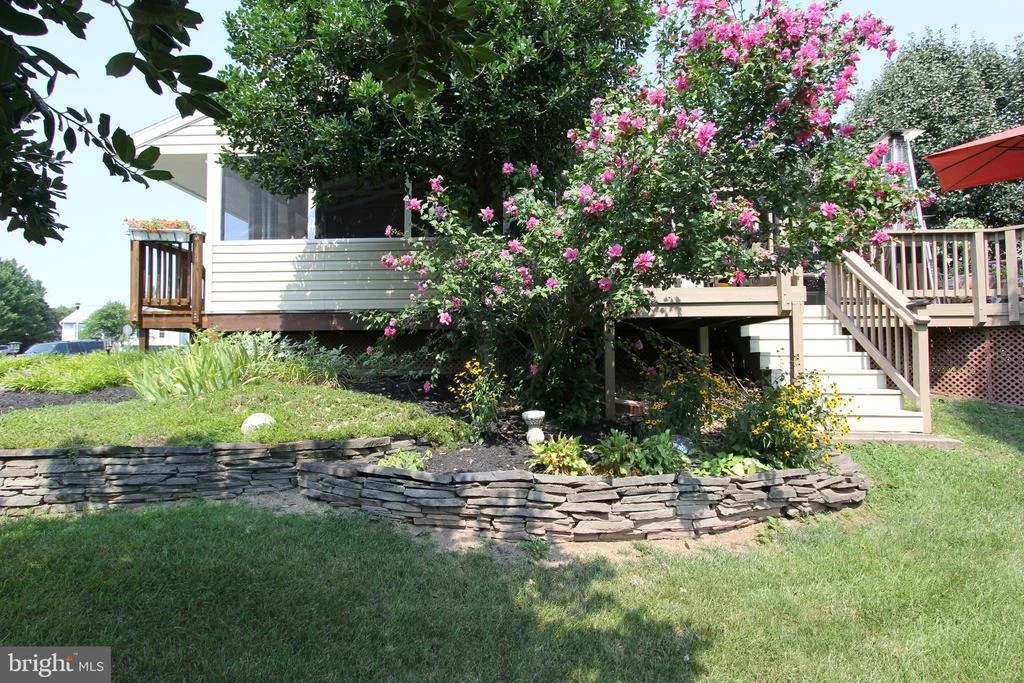 Photo of 200 WESTVIEW DRIVE