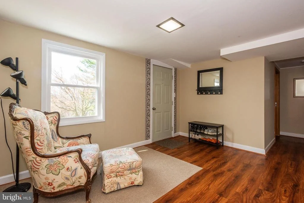 Photo of 6819 VALE SUMMIT LANE