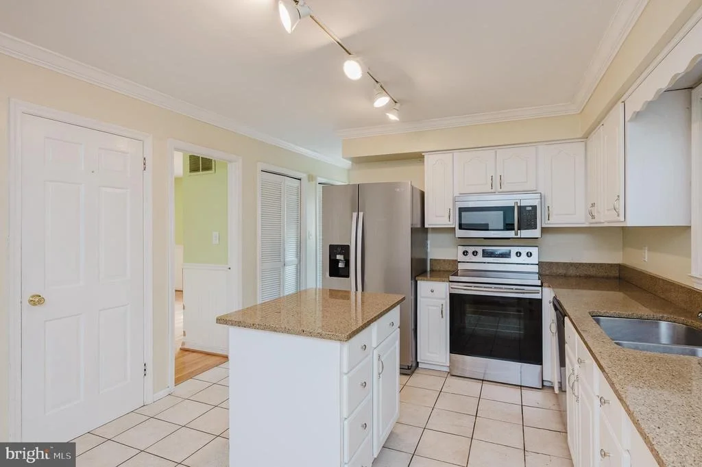 Photo of 318 BEACH DRIVE