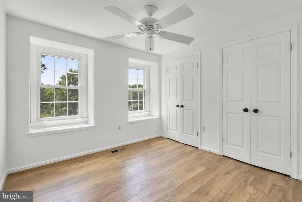 Photo of 2229 DECKMAN LANE