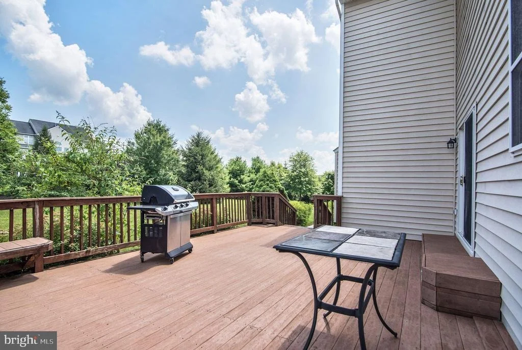 Photo of 1801 KINGS FOREST TRAIL