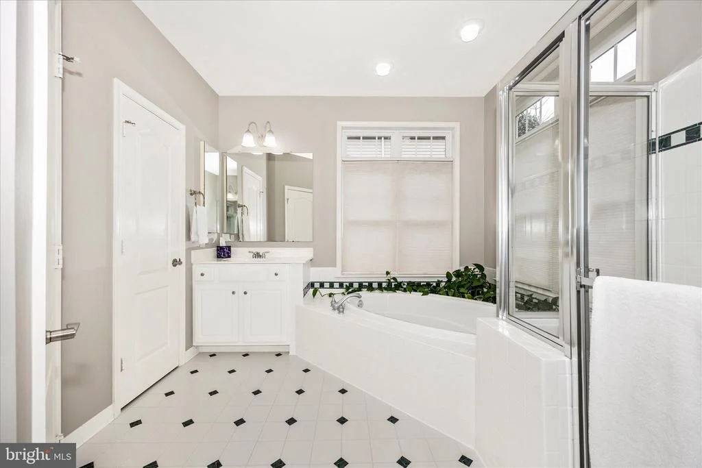 Photo of 2666 BROOK VALLEY ROAD