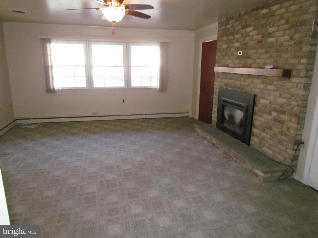 Photo of 720 HOLLY DRIVE