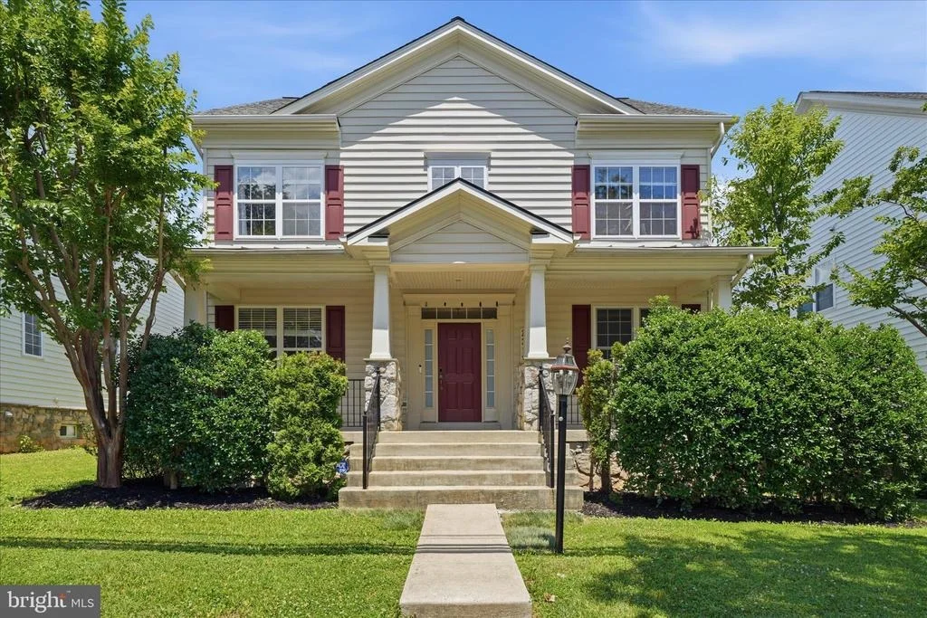Photo of 23121 FREDERICK ROAD