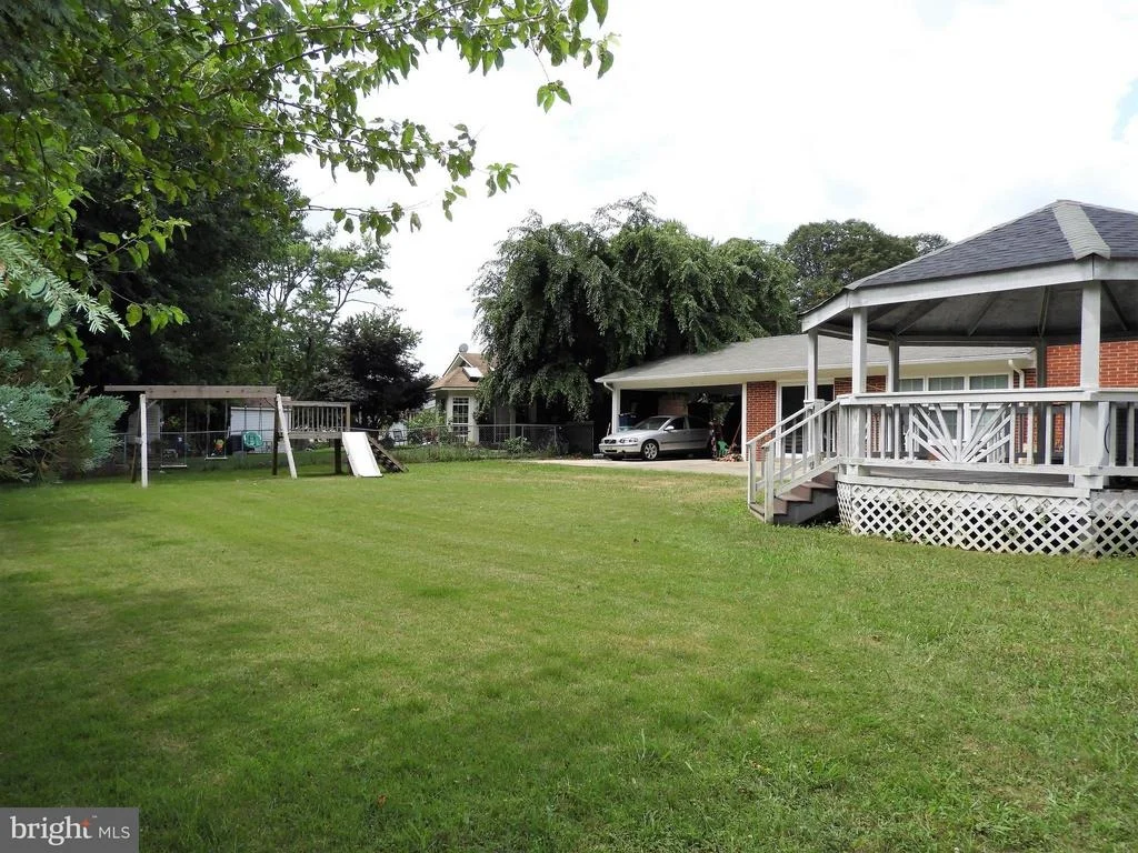 Photo of 10127 BROCK DRIVE