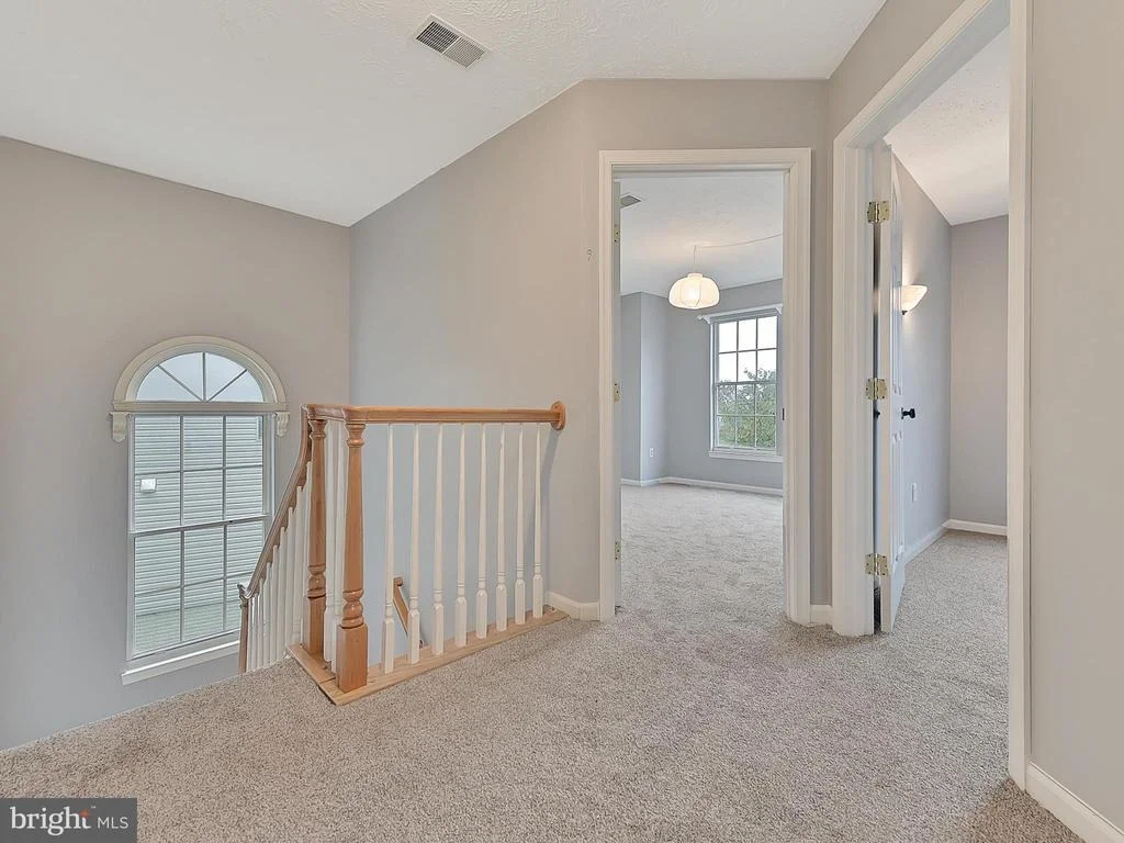 Photo of 620 ANGELWING LANE