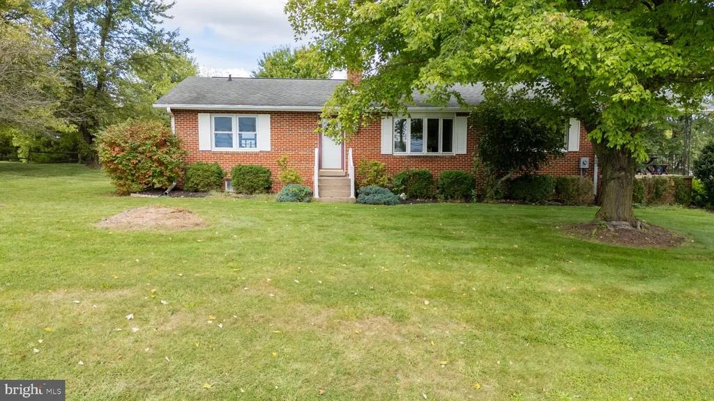 Photo of 2242 JEFFERSON PIKE