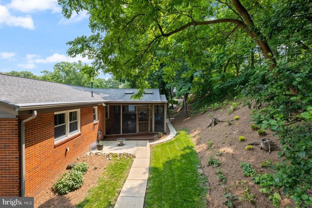 Photo of 1316 SARAH DRIVE