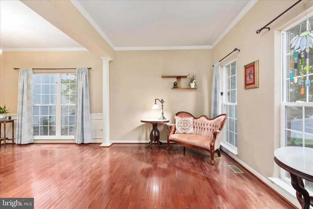 Photo of 660 BEEHIVE WAY