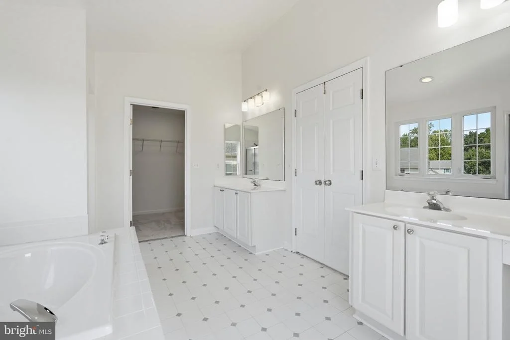 Photo of 14090 EAGLE CHASE CIRCLE