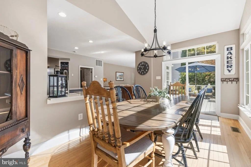 Photo of 1204 LONGBOW ROAD