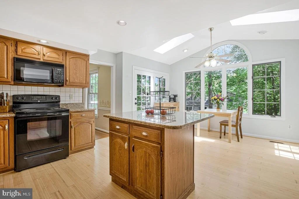 Photo of 16311 DAHL ROAD