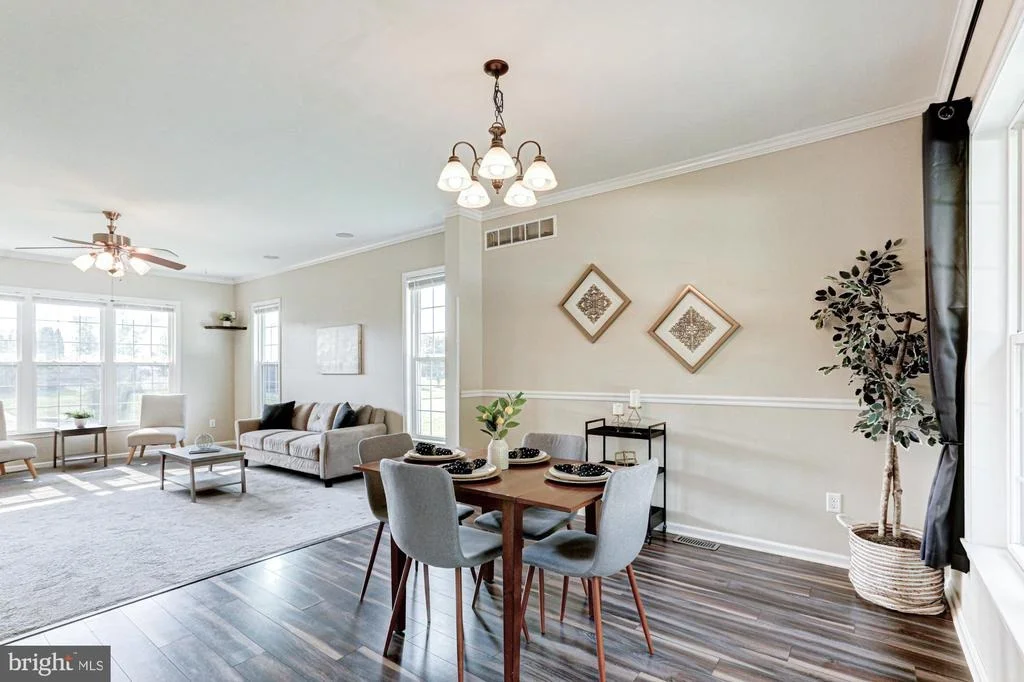 Photo of 409 INDIA DRIVE